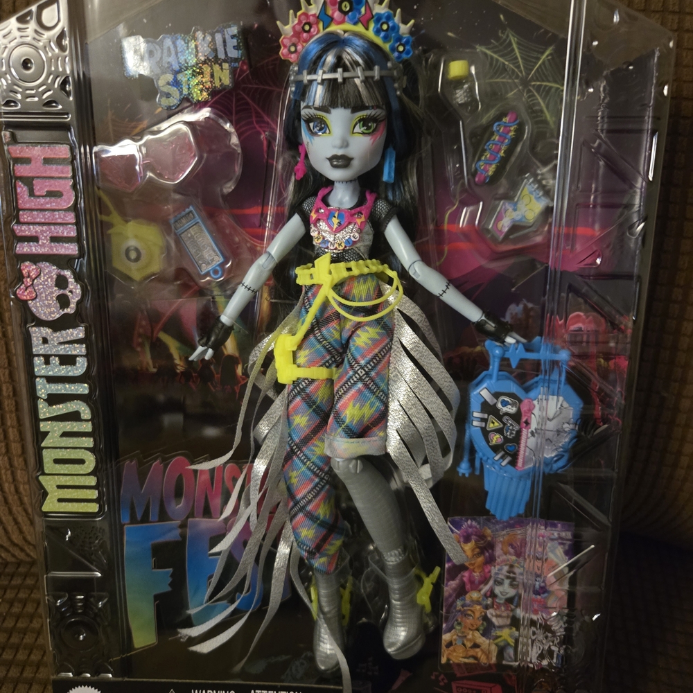 Frankie Stein Monster High Doll with Colorful Outfit